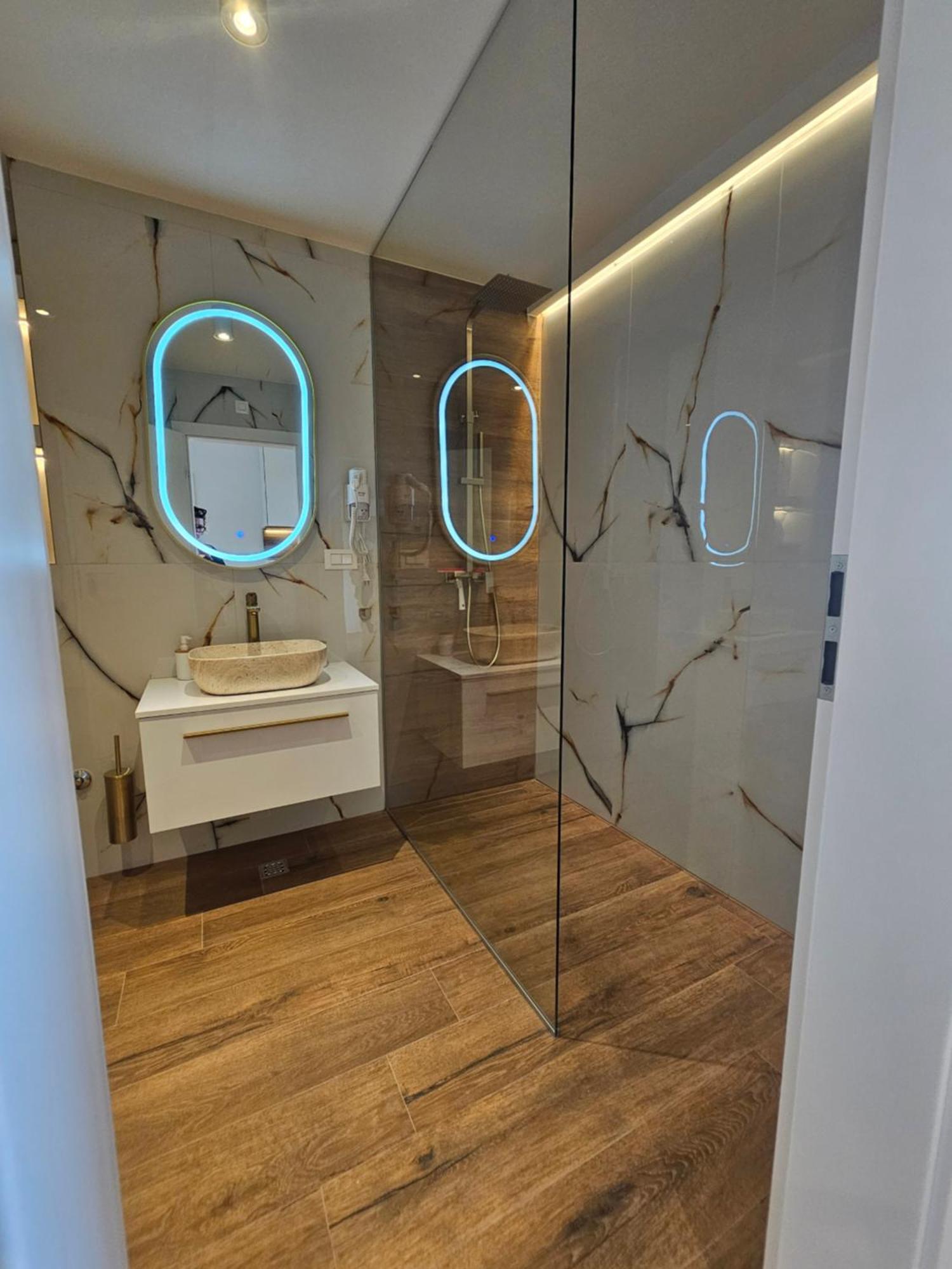 Apartmani Sole Makarska Zewnętrze zdjęcie