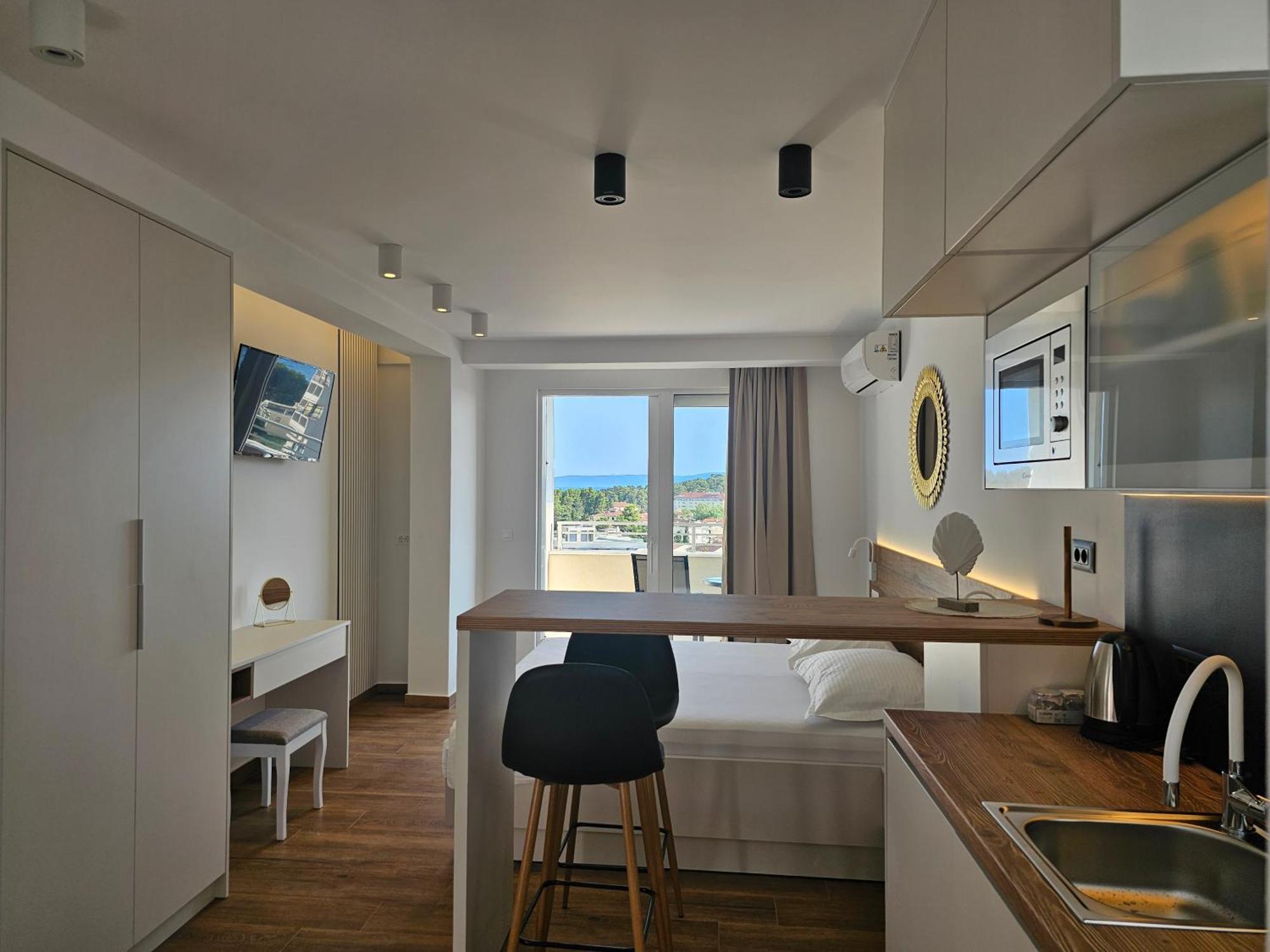 Apartmani Sole Makarska Zewnętrze zdjęcie