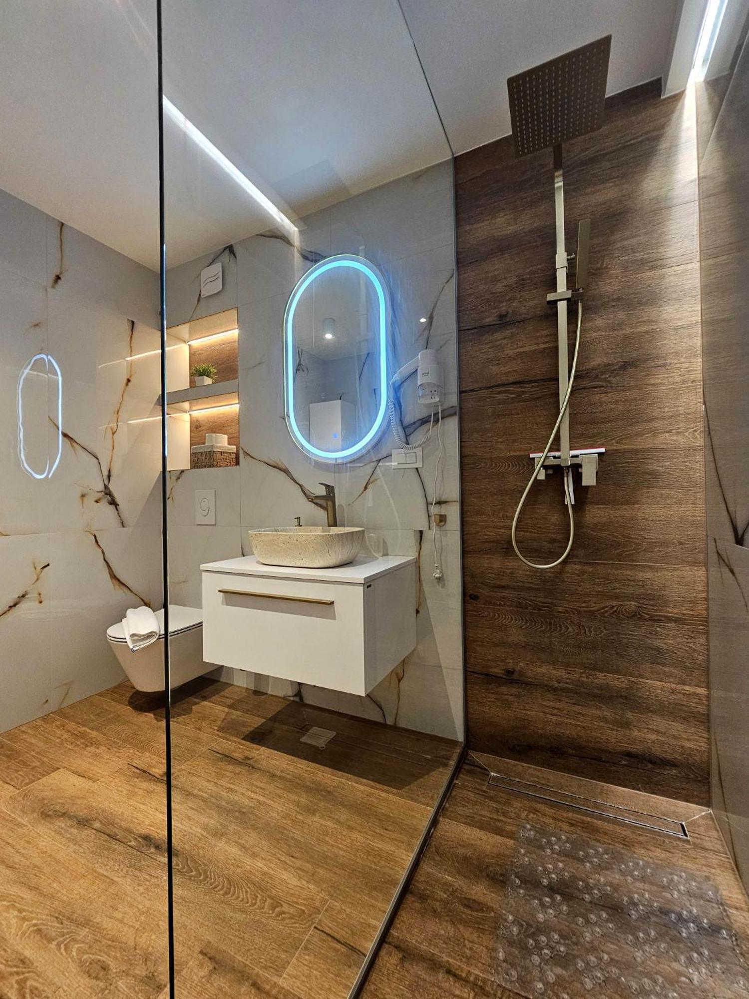 Apartmani Sole Makarska Zewnętrze zdjęcie